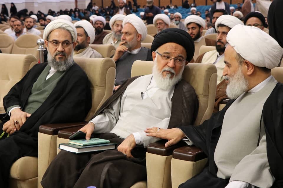 حوزه علمیه باید سطح فقهی خود را به «فقه تمدن‌ساز» ارتقا دهد