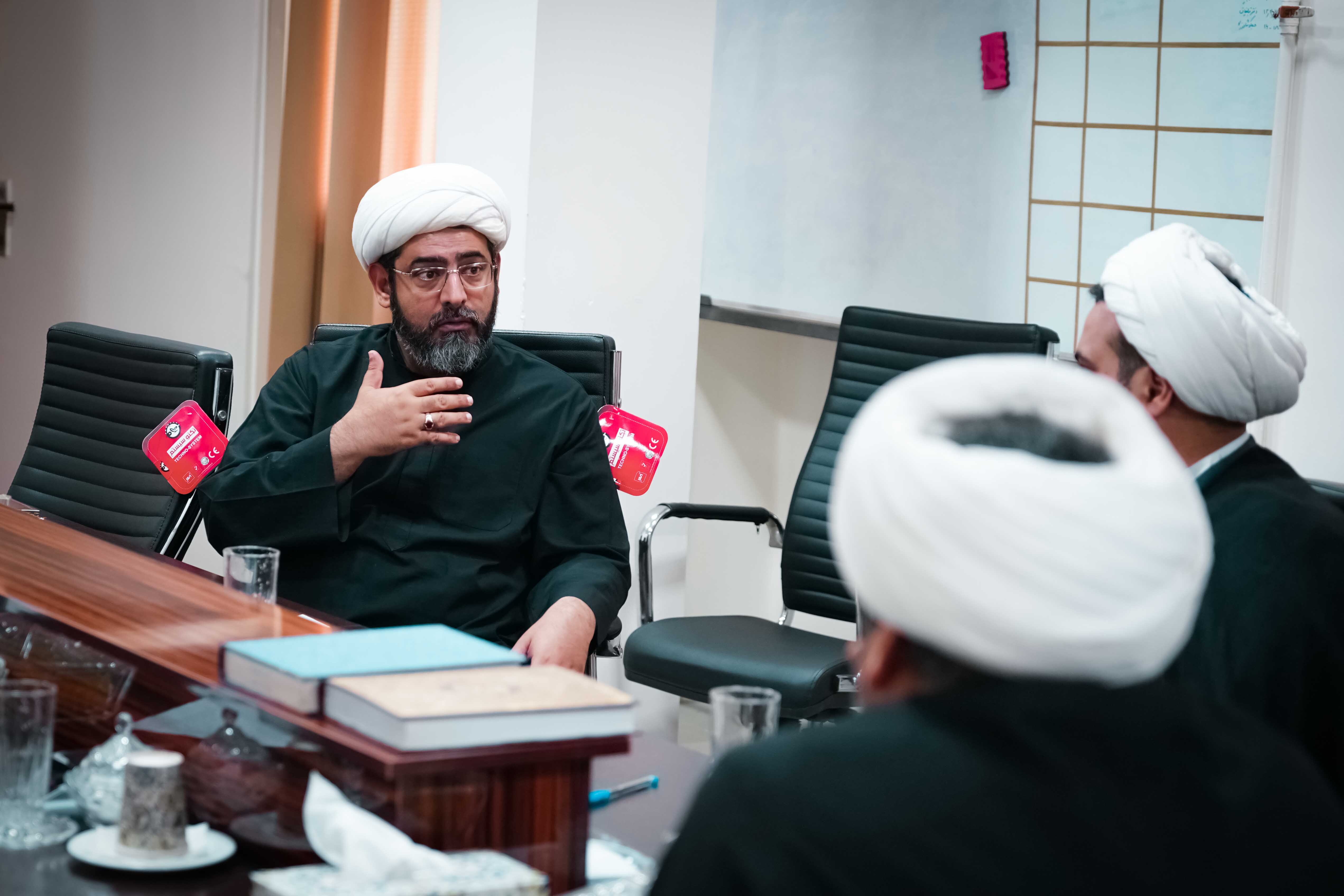 شلمچه و چذابه کانون خدمت رسانی به زائران اربعین می‌شوند