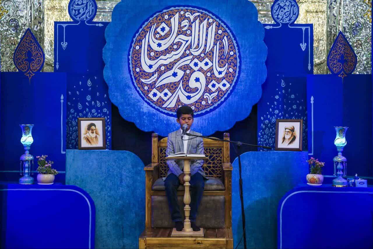 دیدار جامعه قرآنی فارس با آیت الله دژکام نماینده ولیفقیه در استان فارس دیدار جامعه قرآنی فارس با آیت الله دژکام نماینده ولیفقیه در استان فارس