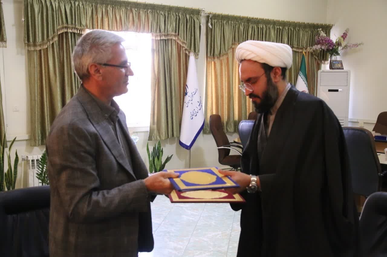 انعقاد تفاهم‌نامه همکاری بین آموزش‌و‌پرورش و اداره کل تبلیغات اسلامی