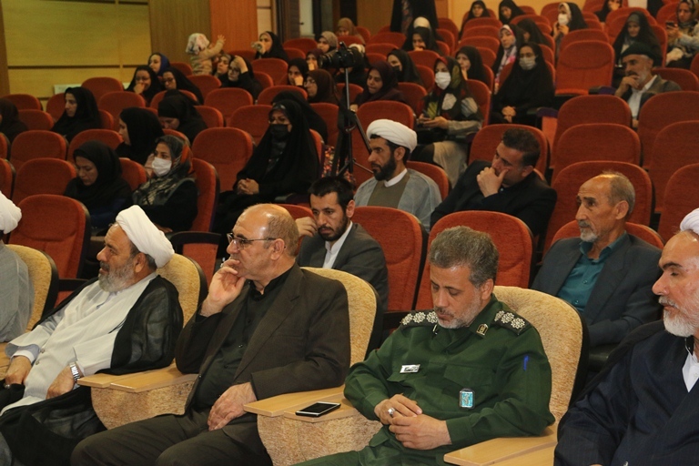 آئین سنگر سپاری معاون فرهنگی تبلیغات اسلامی کردستان و رئیس اداره سنندج برگزار شد آئین سنگر سپاری معاون فرهنگی تبلیغات اسلامی کردستان و رئیس اداره سنندج برگزار شد