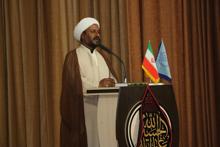 همایش طلایهداران تبلیغ در سنندج برگزار شد همایش طلایهداران تبلیغ در سنندج برگزار شد