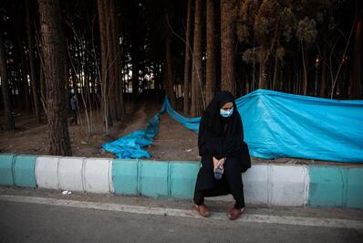 محل انفجار تروریستی کرمان گلباران شد