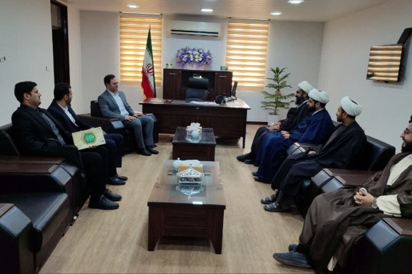 نشست مدیرکل تبلیغات اسلامی بوشهر با فرماندار تنگستان و امام جمعه دلوار