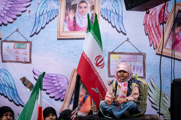 چهل روز پس از حادثه میناب؛ تهران به احترام فرشتگان آسمانی ایستاد