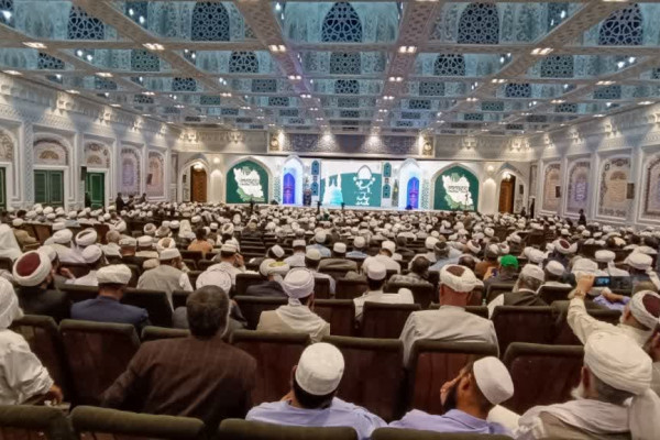 پیامبر اعظم (ص)، محور وحدت امت اسلامی