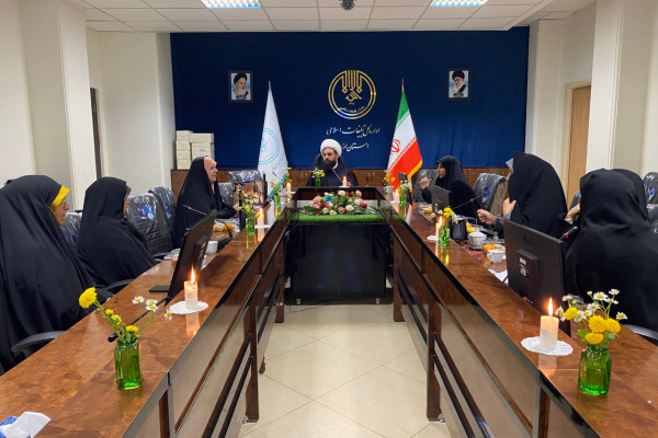 مدیرکل تبلیغات اسلامی استان سمنان: شورای راهبری بانوان باید به کانون سیاست‌گذاری تحول در عرصه زن و خانواده تبدیل شود