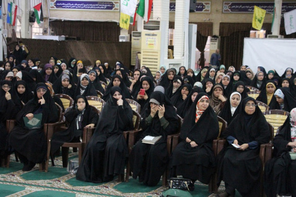 همایش «بوشهر پایتخت قرآن، تجلی مقاومت و امید» برگزار شد