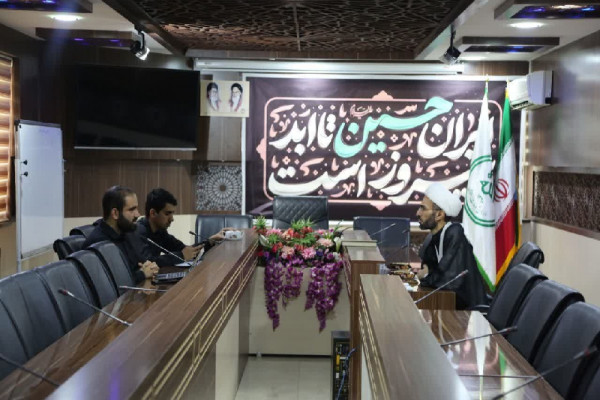 حضور عوامل برنامه «محفل» در شهرکرد