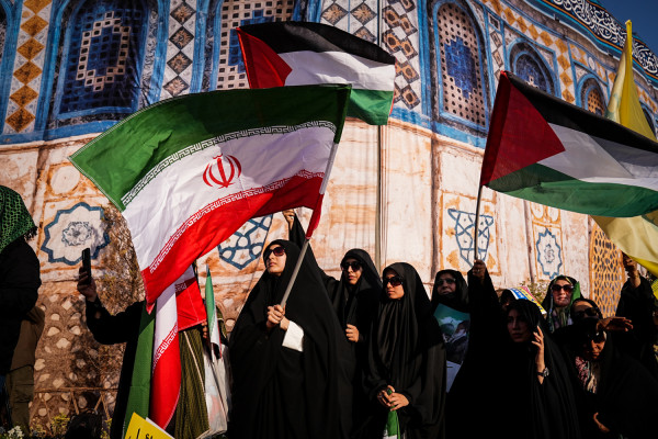 Kilometer-long Ghadir March