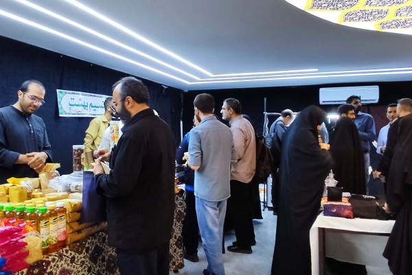حضور ریاست سازمان تبلیغات اسلامی در نمایشگاه و فروشگاه (نسیم بهشت) ویژه ایام اربعین حسینی