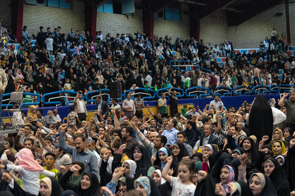 “Mahfel”: From Television to Cities Across Iran