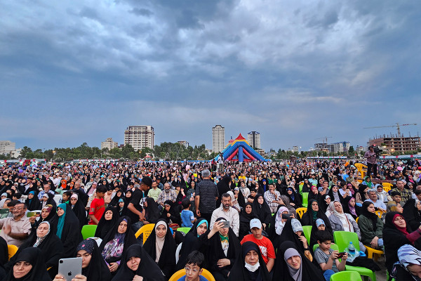 "מחפל"; מהטלוויזיה לערים שונות באיראן