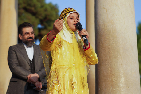 Celebración de Mahfel en el mausoleo de Hafez en Shiraz