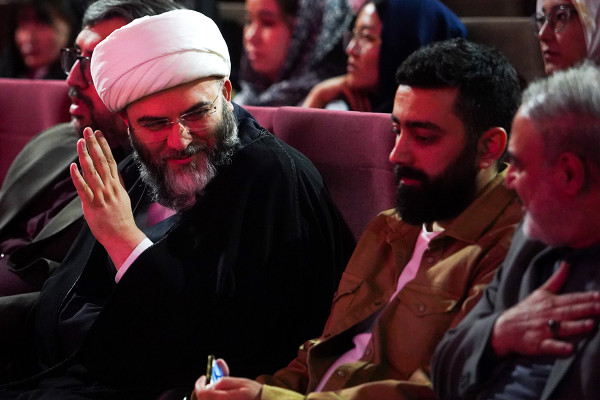 The ۱۴th International ۱۰۰ Film Festival Held