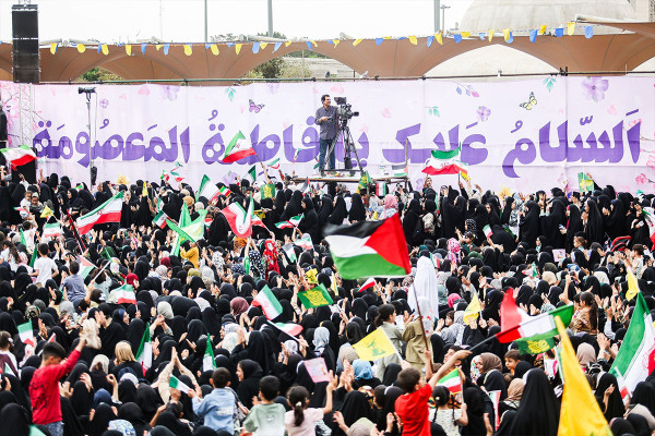 حملة «مثل النجمة»؛ أكبر احتفال للفتيات في إيران