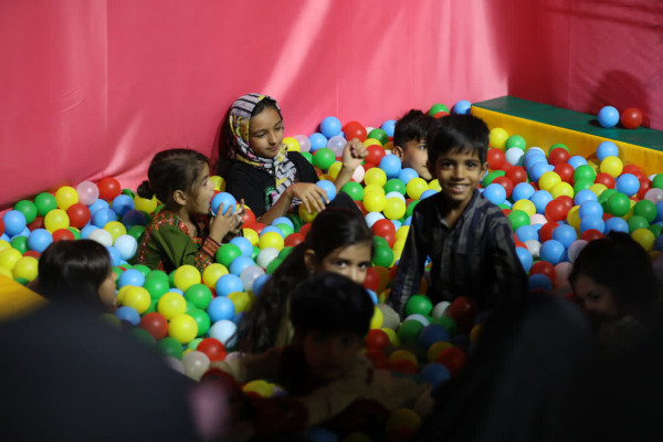 برپایی مهمانی بزرگ «امت احمد (ص)» در ریگان با غرفه‌های متنوع مردمی