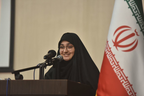 مدیریت جنگ امروز به دست زنان انجام می‌شود