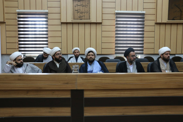 دیدار صمیمانه مدیرکل تبلیغات اسلامی استان با امامان محله شهرستان یزد