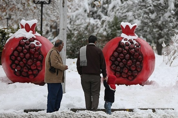 بارش برف در دیار الوند استوار