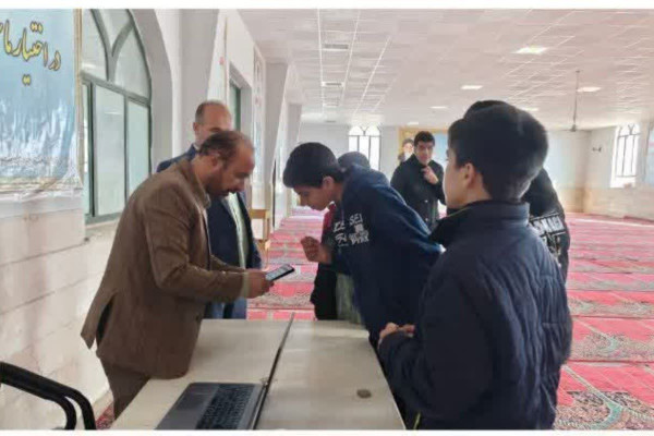 پرواز روح؛ میزبانان میز خدمت اعتکاف در نمازجمعه‌های خراسان جنوبی