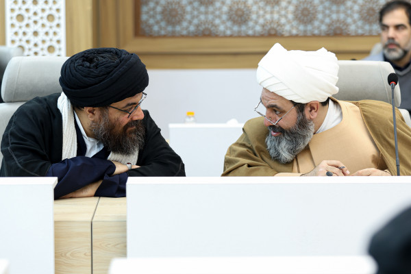 نشست هیئت داوران چهارمین مهرواره هوای‌نو