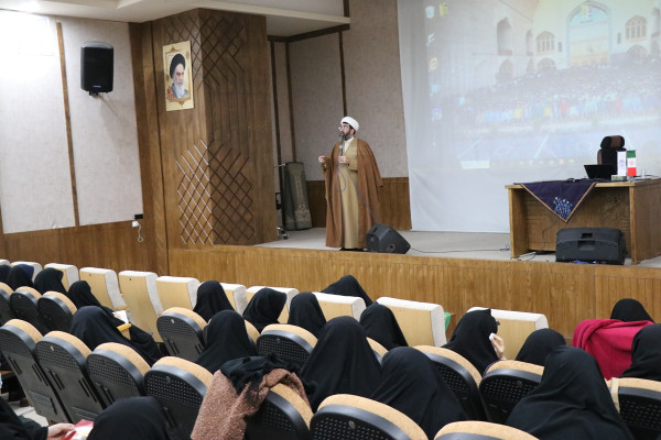 نشست مبلغات اسما و صبرا و بانوان شبکه دار