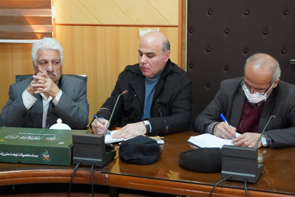 نشست صمیمی حجت الاسلام گرجی مدیر کل تبلیغات اسلامی همدان با اصحاب رسانه