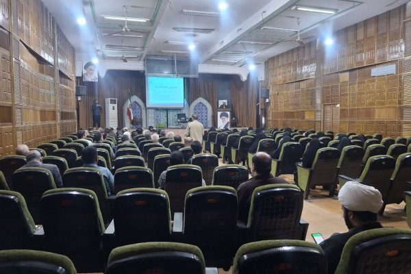 همایش ستایشگران با محوریت نهضت ملی زندگی با آیه‌ها برگزار شد