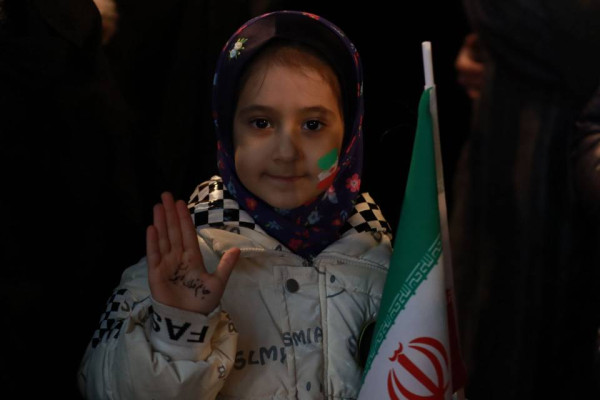 بچه های ما خونخواه رهبر شهیداند