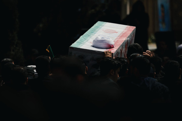 ▪️بکشید مارا ملت ما بیدار تر میشود...