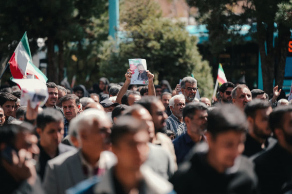 ▪️بکشید مارا ملت ما بیدار تر میشود...