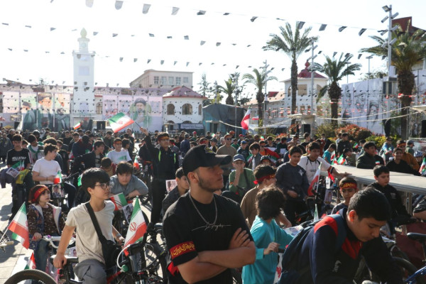 در رکاب ایران