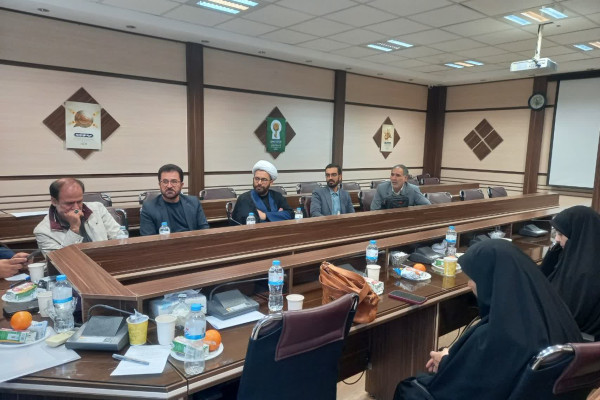 جلسه‌ هم‌اندیشی و هم‌افزایی مدیران مدارس صدرا استان کرمانشاه