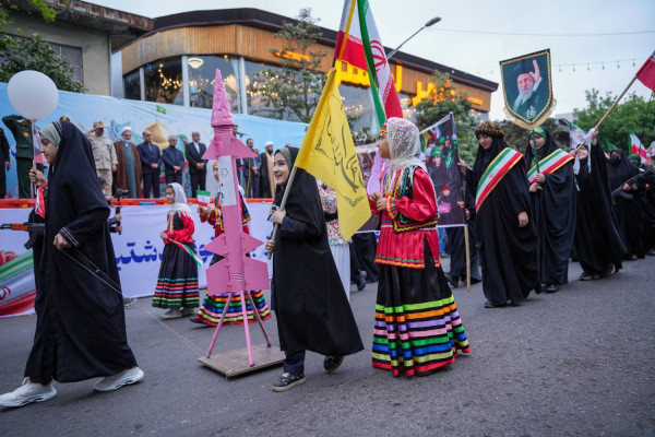 اجتماع بزرگ «بانوان جانفدا» در رشت برگزار شد