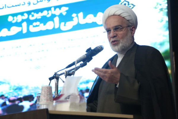 آیین تجلیل از عوامل و دست‌اندرکاران چهارمین دوره جشن بزرگ «مهمانی امت احمد(ص)» در کردستان