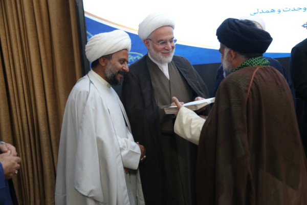 آیین تجلیل از عوامل و دست‌اندرکاران چهارمین دوره جشن بزرگ «مهمانی امت احمد(ص)» در کردستان