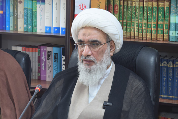 پیروزی بر جبهه صهیونیستی و آمریکا مرهون هدایت‌ مقام معظم رهبری و انسجام مردم است