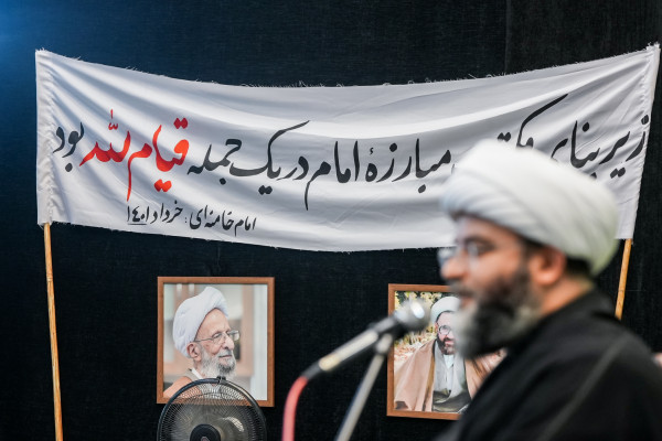 ۱۷ مرداد | دیدار رئیس سازمان تبلیغات اسلامی با طلاب خانه طلاب جوان