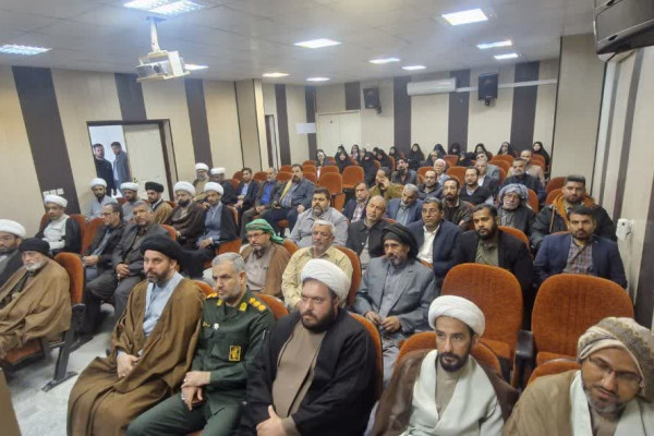 نشست تبیینی انقلاب اسلامی برگزار شد