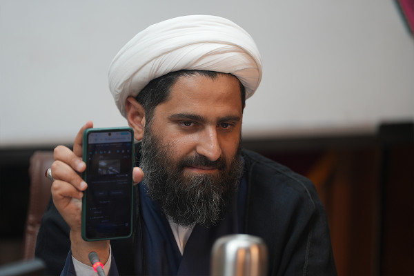 جلسه هم‌اندیشی گام دوم زندگی با آیه‌ها