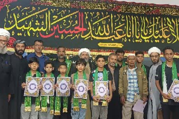 هشتمین همایش تجلیل از پیرغلامان و نوگلان حسینی در جزیره هرمز