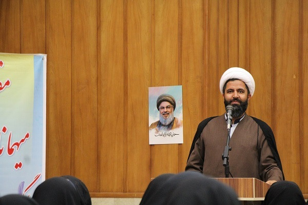 امروز در جنگ تمام‌ عیار نظامی و ترکیبی هستیم