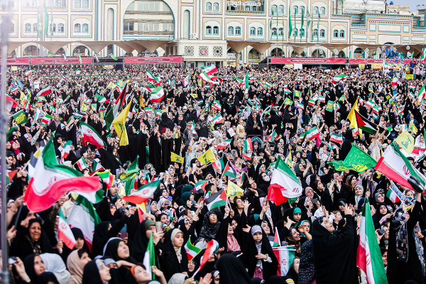 جشن بزرگ محفل میلاد حضرت معصومه(س) در قم