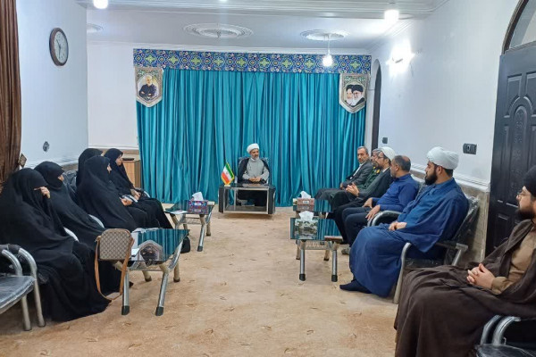 برنامه تجلیل از فعالان قرآنی طرح ملی "زندگی با آیه‌ها" در بندر ریگ برگزار شد